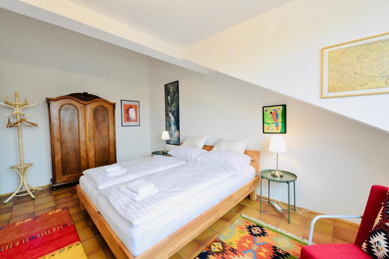 Charming Attic Apartment Near Messe Wien And Center Eksteriør billede